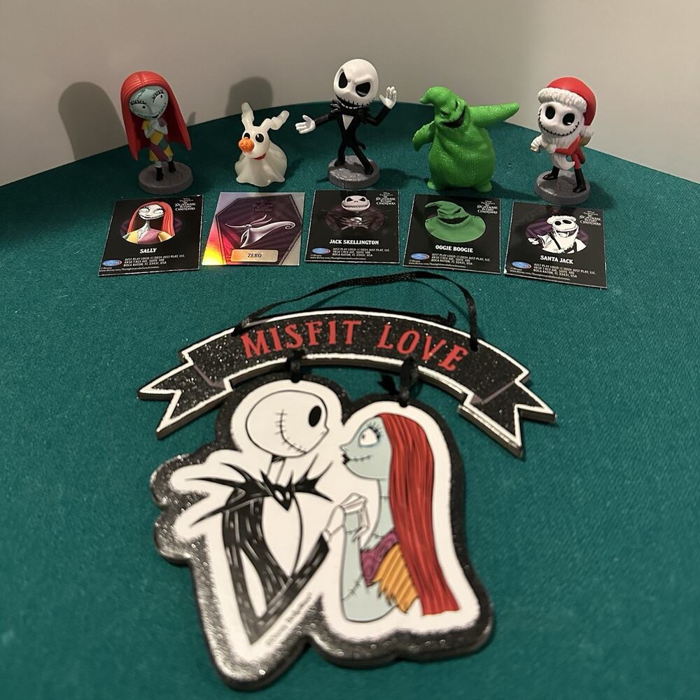 Nightmare Before Christmas Mini Figures Lot Just Play 2024 + Misfit Love Sign